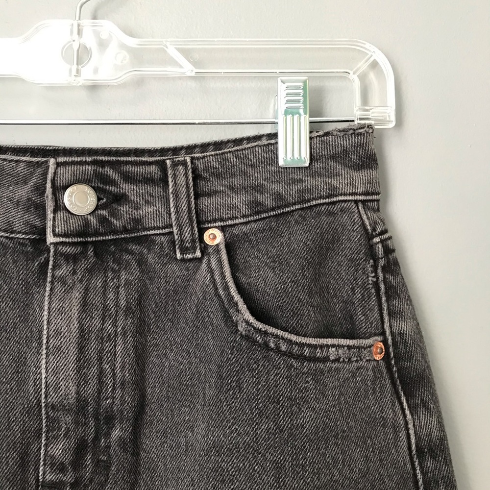 TOPSHOP - Denim Skirt - Picture 5 of 9